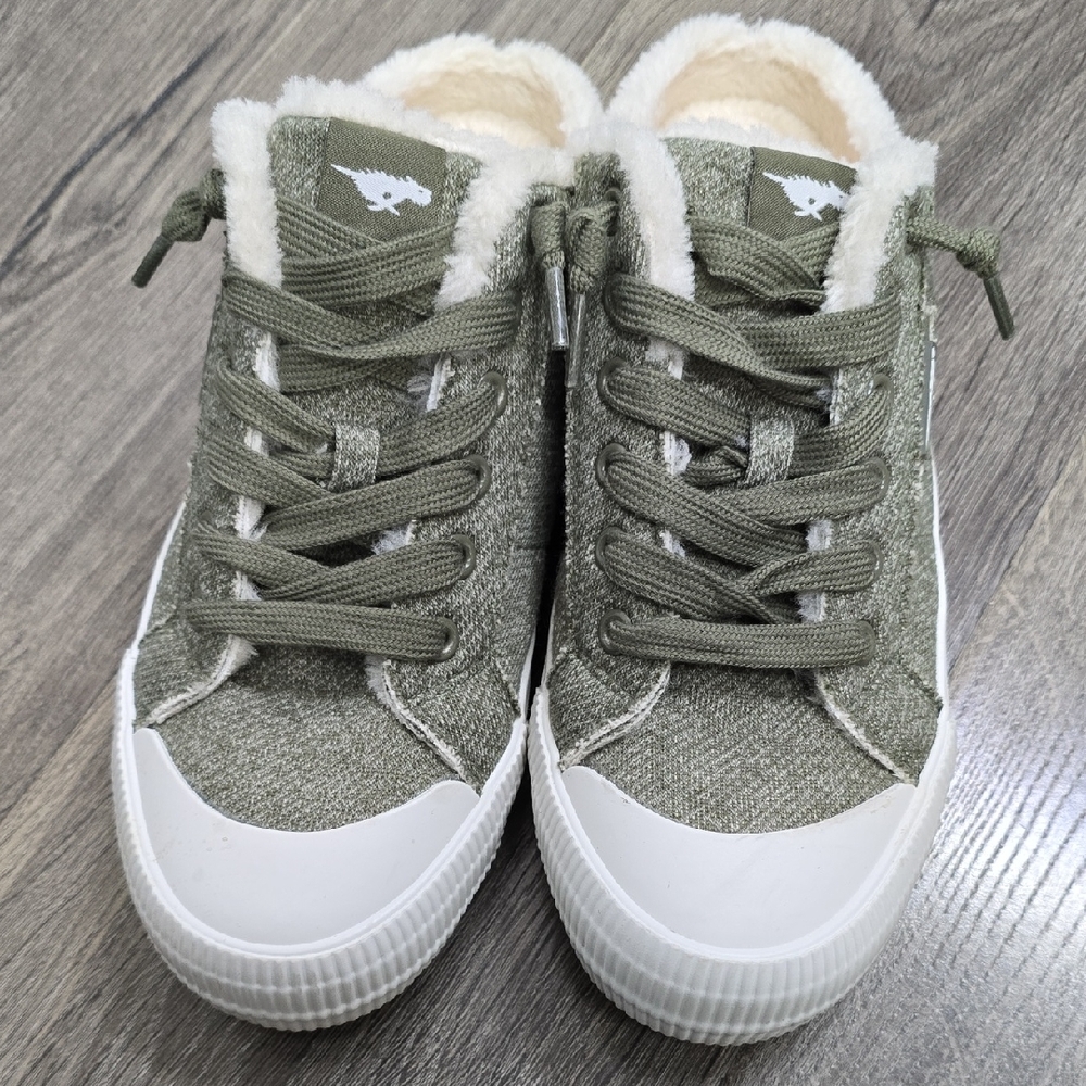 Rocket Dog Green and White Cozy Sneakers